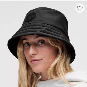 Lululemon NWT Wunder Puff Unisex Bucket Hat Insulated Fleece L/XL Shimmer Brown